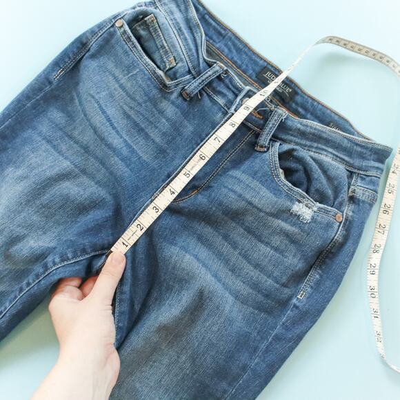 Judy Blue Distressed Straight Fit Cuffed Jeans Size 27 Busted Knee Classic - Picture 4 of 6